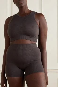 Angebote Skims Store -Skims Verkaufsgeschäft w920 q60 1227