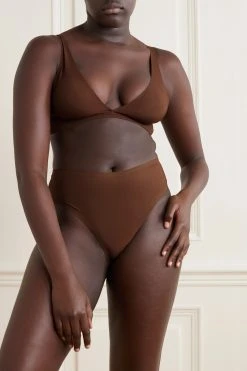 Angebote Skims Store -Skims Verkaufsgeschäft w920 q60 1252