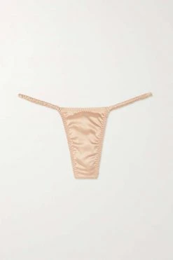 SKIMS Woven Shine Scrunchy String Thong – Pink Sand – String Aus Stretch-Satin ,Puder