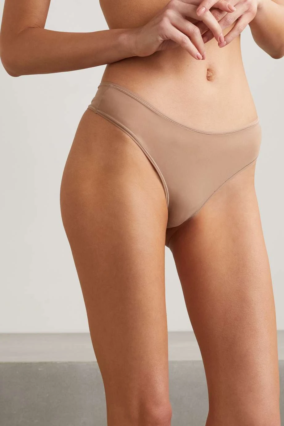 SKIMS Fits Everybody Thongs – Kyanite Palette – Set Aus Fünf Strings ,Blau 7 SKIMS Fits Everybody Thongs – Kyanite Palette – Set Aus Fünf Strings ,Blau – Bild 7