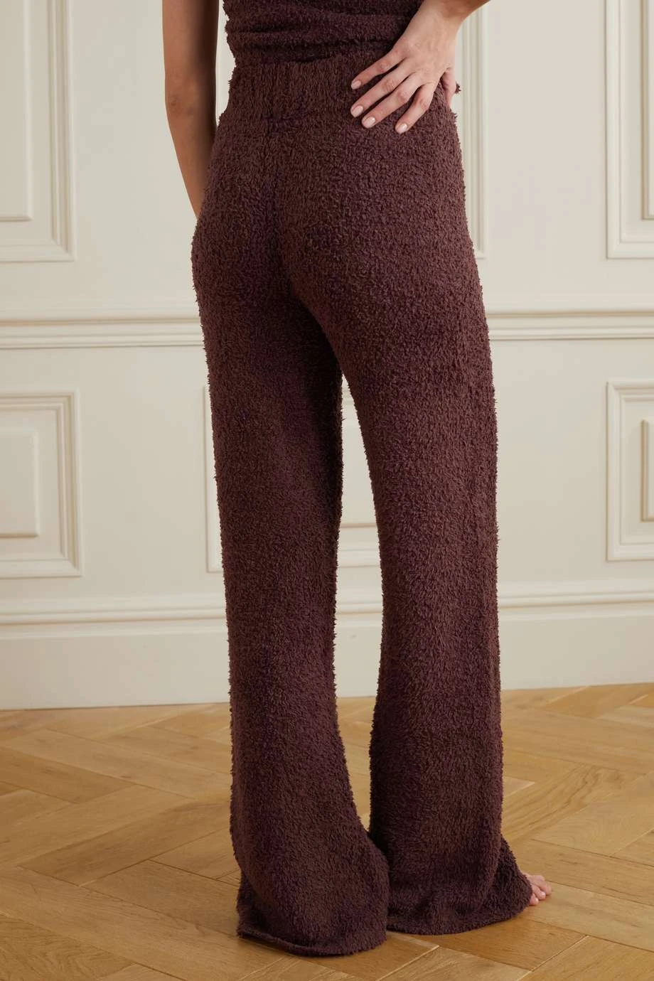 SKIMS Cozy Knit Pant – Garnet – Jogginghose Aus Bouclé ,Plaume 3 SKIMS Cozy Knit Pant – Garnet – Jogginghose Aus Bouclé ,Plaume – Bild 3