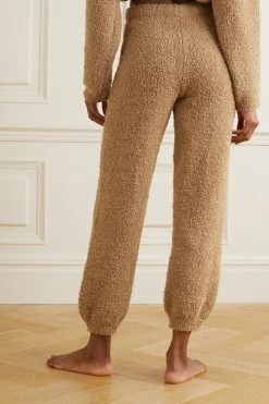 SKIMS Cozy Knit Jogger – Camel – Jogginghose Aus Bouclé 8 SKIMS Cozy Knit Jogger – Camel – Jogginghose Aus Bouclé -Skims Verkaufsgeschäft w920 q60 346