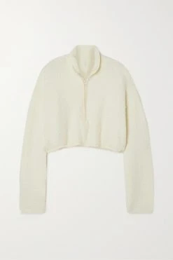 SKIMS Cozy Knit Pullover – Bone – Verkürzter Pullover Aus Bouclé ,Weiß