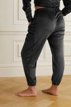 SKIMS Velour Oversized Jogger – Soot – Jogginghose Aus Velours ,Schwarz -Skims Verkaufsgeschäft w920 q60 372