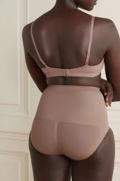 SKIMS Fits Everybody Crossover Bralette – Umber – Soft-BH ,Braun 7 SKIMS Fits Everybody Crossover Bralette – Umber – Soft-BH ,Braun -Skims Verkaufsgeschäft w920 q60 421