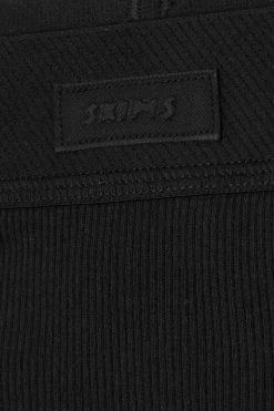 SKIMS Cotton Rib Thong – Soot – String Aus Geripptem Jersey Aus Einer Baumwollmischung ,Schwarz 10 SKIMS Cotton Rib Thong – Soot – String Aus Geripptem Jersey Aus Einer Baumwollmischung ,Schwarz -Skims Verkaufsgeschäft w920 q60 629