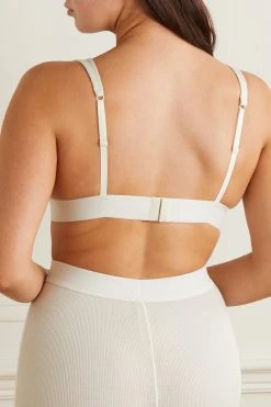 SKIMS Cotton Plunge Bralette – Bone – Bustier Aus Geripptem Jersey Aus Einer Baumwollmischung ,Weiß 8 SKIMS Cotton Plunge Bralette – Bone – Bustier Aus Geripptem Jersey Aus Einer Baumwollmischung ,Weiß -Skims Verkaufsgeschäft w920 q60 805